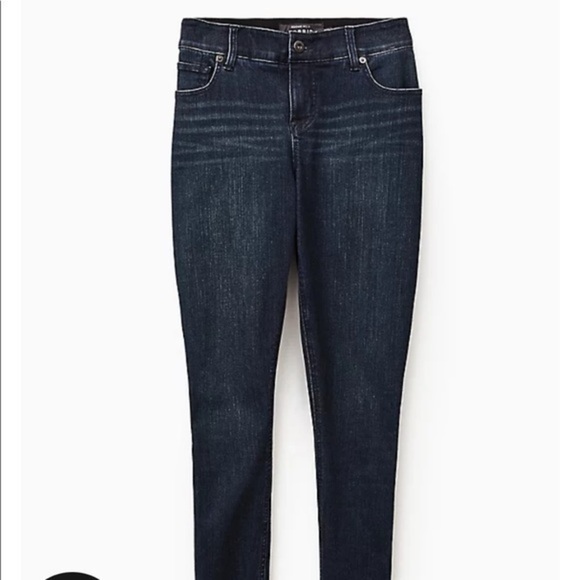 BOMBSHELL SKINNY JEAN - PREMIUM STRETCH DARK WASH - Picture 2 of 5